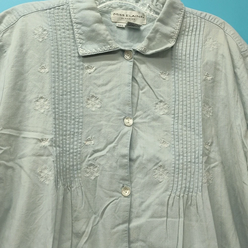 Miss Elaine Light Blue Robe - Picture 4 of 10